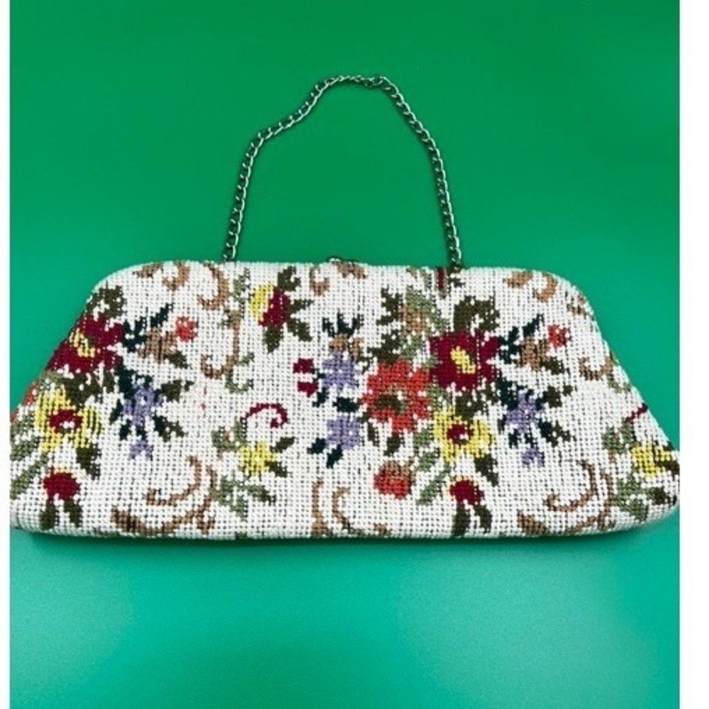 Needlepoint Clutch Women 11"x5" Floral Multicolor Vintage Chain Strap Kiss lock